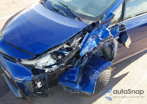 2015 Toyota Prius V Five/Four/Three/Two from USA, damaged, VIN JTDZN3EU8FJ037015